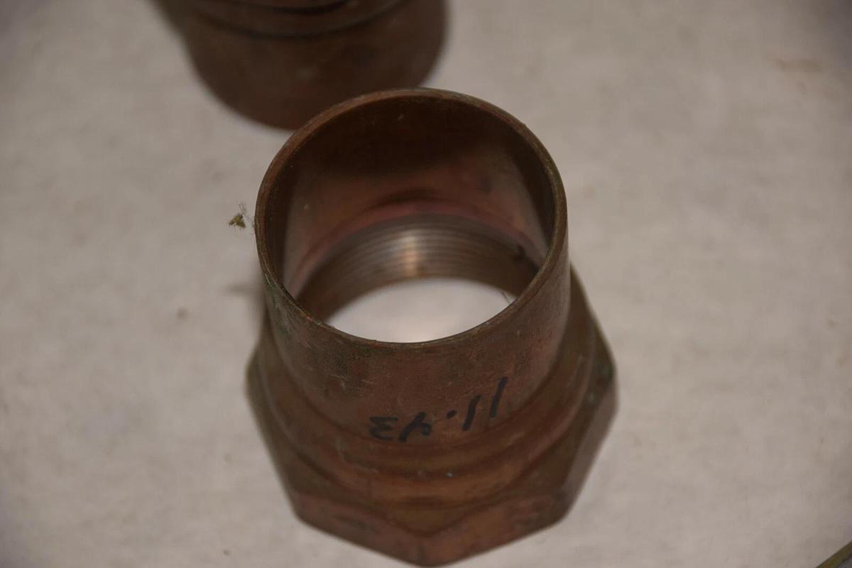 (Lot of 5)  1-1/4" Threaded Female Adapter FIP COPPER PIPE 1 - 1/4" fitting NPT