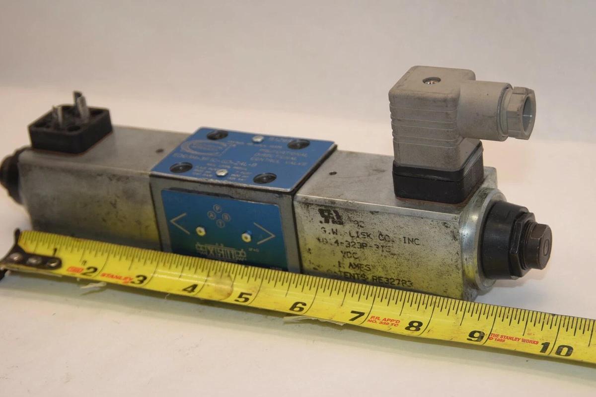 Used CONTINENTAL HYDRAULICS ED03M-3F10-GD-24L-B Directional Control Valve