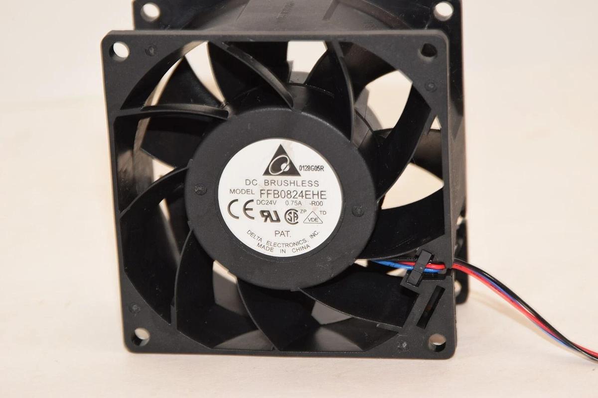 Used DELTA ELECTRONICS FFB0824EHE 24Vdc 0.75A DC Brushless Cooling Fan