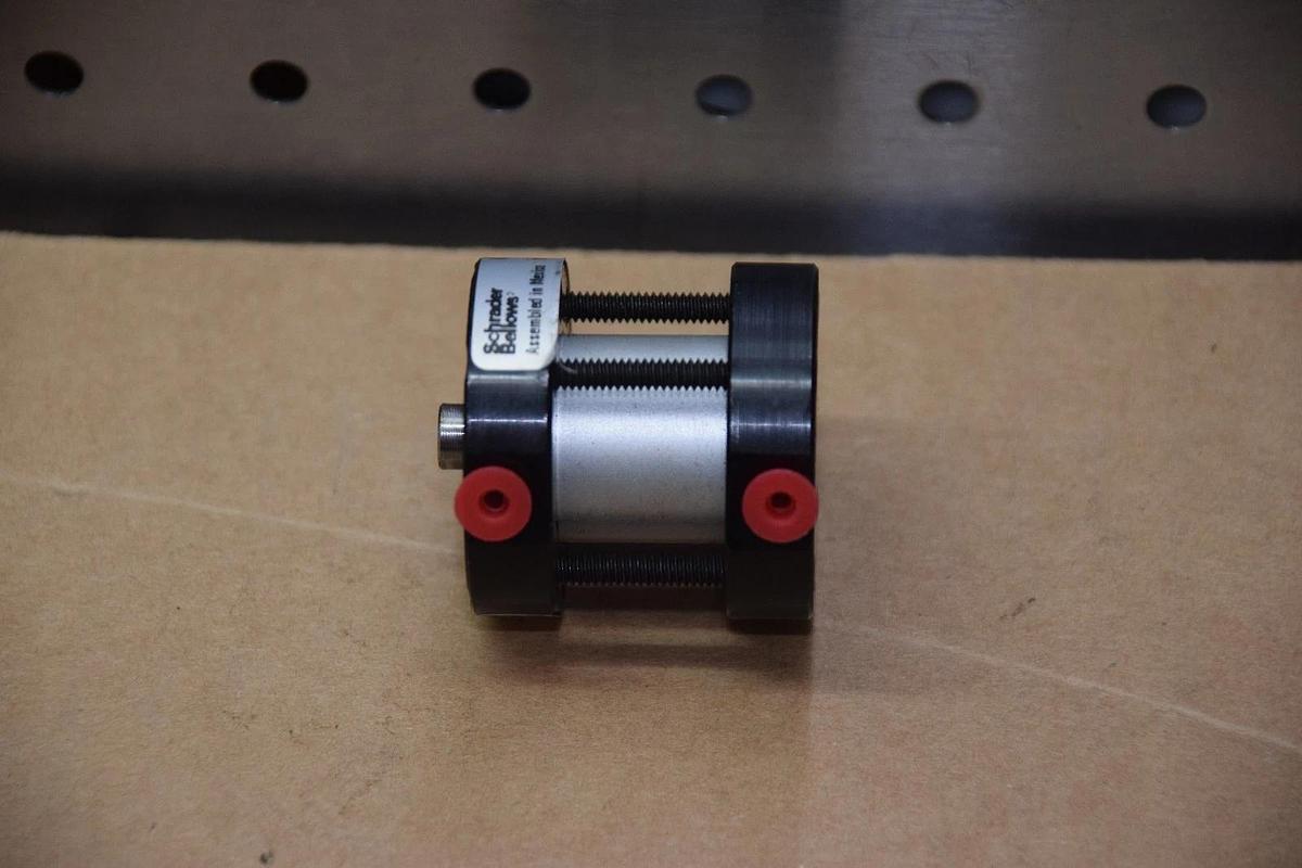 SCHRADER BELLOWS 00.75 NSCL 9 0.500 250psi PANCAKE PNEUMATIC CYLINDER NEW