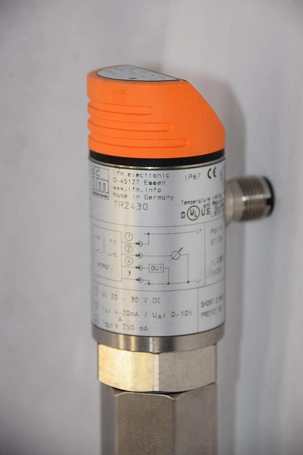 Used IFM EFECTOR TR2430 , D-45127 20-30Vdc 4-20mA Pressure Sensor