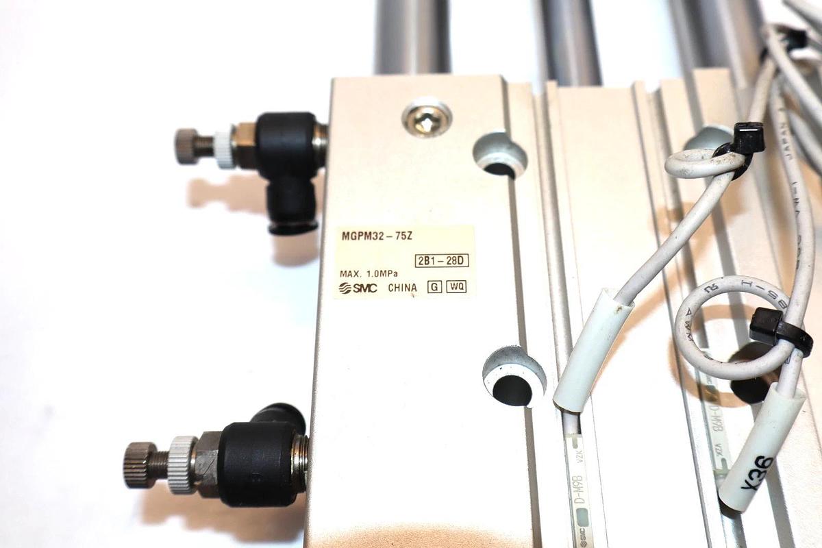 Used SMC Compact Guide Cylinder MGPM32-75Z , MGPM3275Z , 2B1-28D 1.0MPa