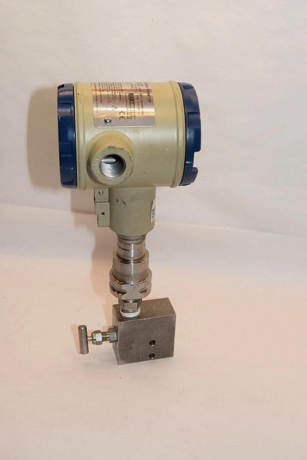 Honeywell ST3000 Smart Pressure Transmitter YSTG94L-E1G-00000-HC-TC-TG-F1-1C-XXX