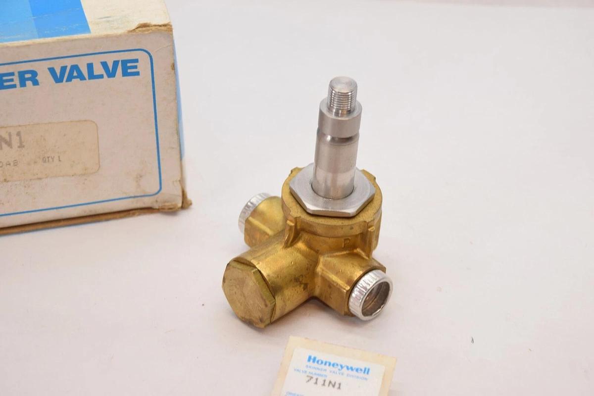 (NEW) HONEYWELL / SKINNER 711N1 2-Way Valve 1/4" Orifice