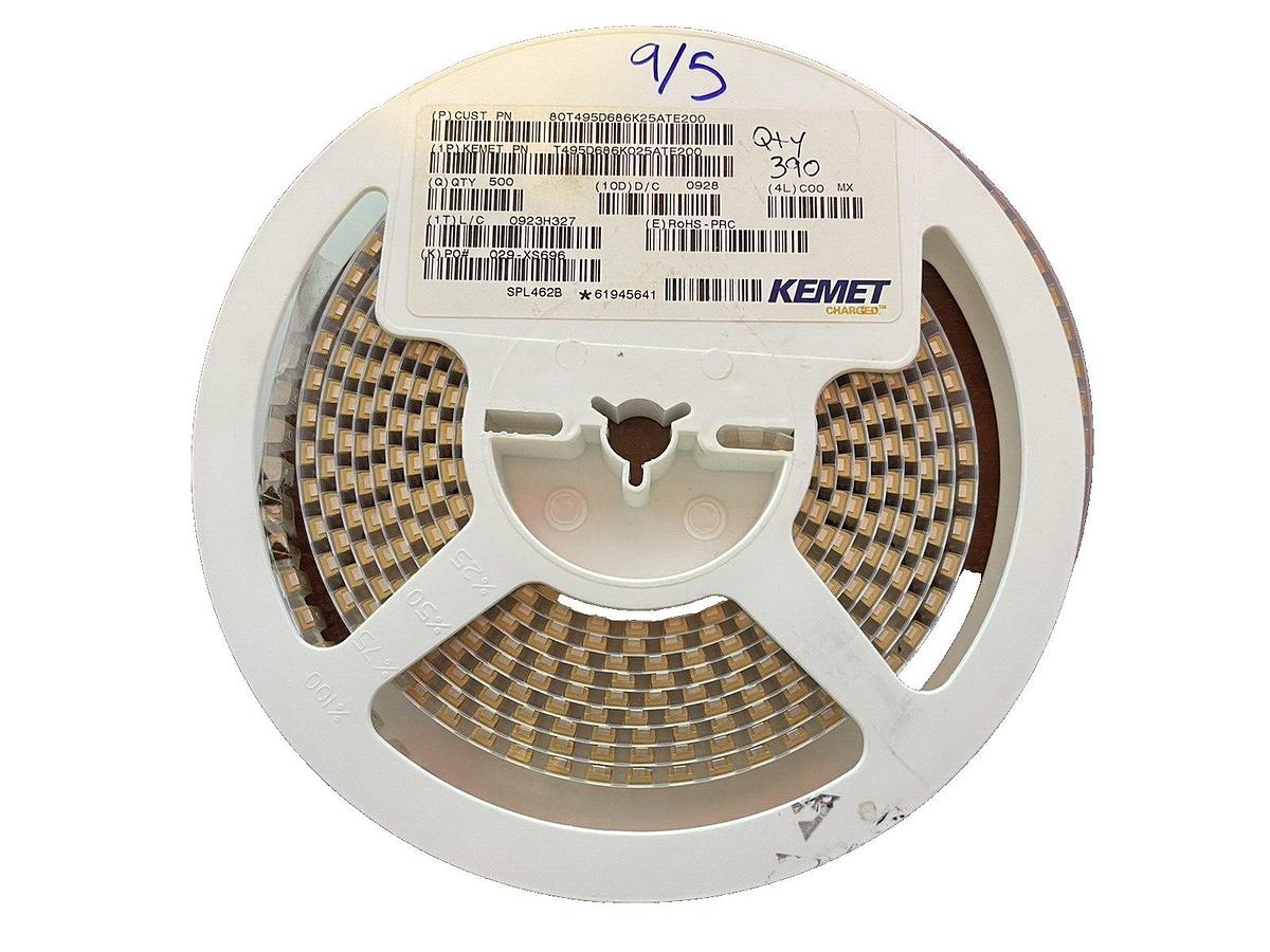 (Qty 390) Kemet T495D686K025ATE200, 68 μF, 25VDC Tantalum capacitor (Lot of 390)