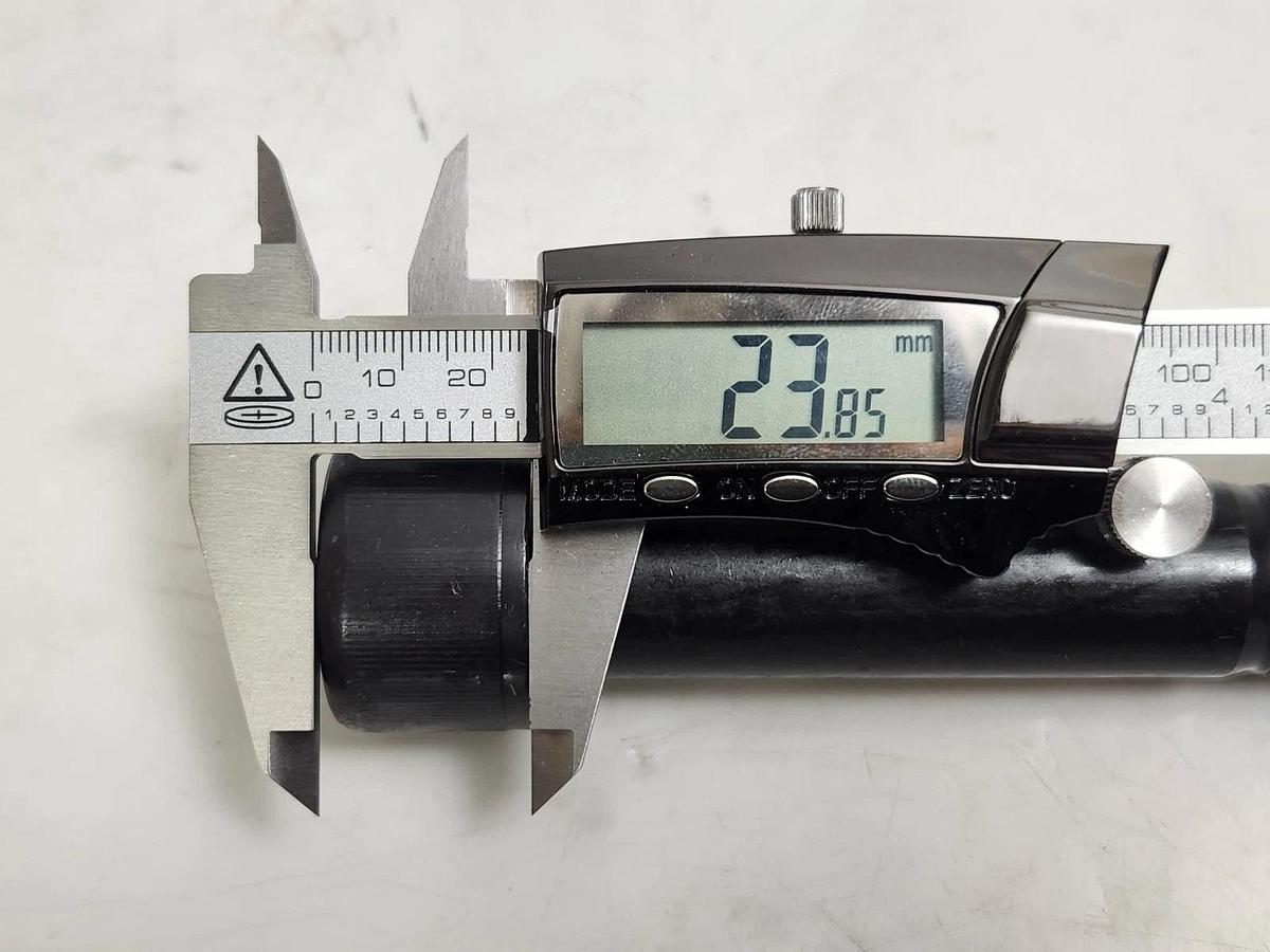 YFS 12.9 M24-3.0x150 Socket Hex Cap Screw Allen Bolt M24 3.0 x 150mm  12.9 - NEW