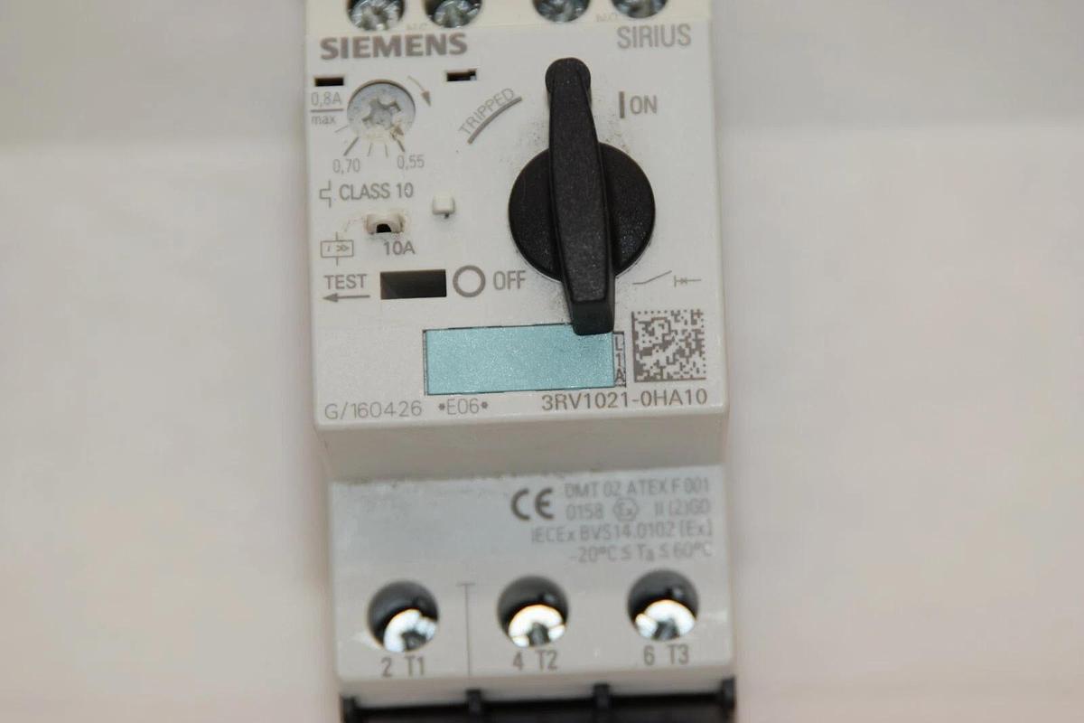 Used SIEMENS 3RV1021-0HA10 3RV10210HA10 0.55-0.8A Manual Motor Starter w/ 3RV1928-1H