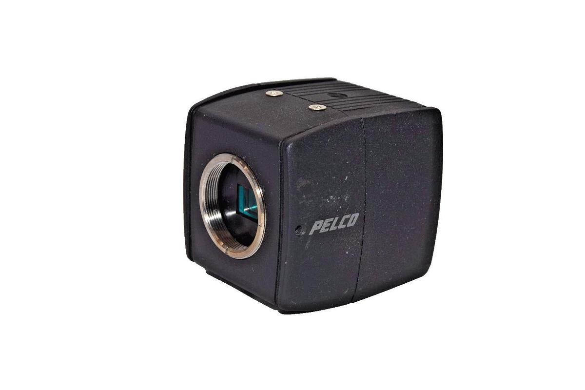 Used Pelco CCC1390H-6 24-60Hz 270mA Compact Camera CCC1390H6
