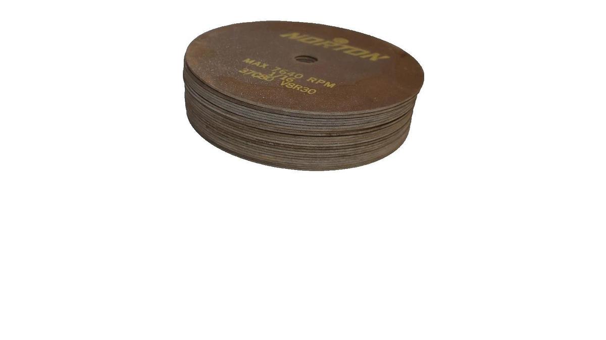 (Lot of 23) NORTON 37C80 V8R30 37C80V8R30 1/16" 7640rpm 6" Grinding Wheel NEW