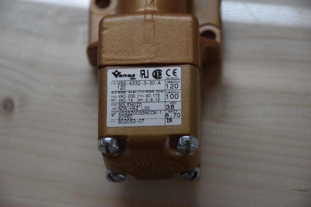 VERSA VSG-4332-3-30-A120 VSG4332330A120 1/4" 4-WAY SOLENOID VALVE NEW