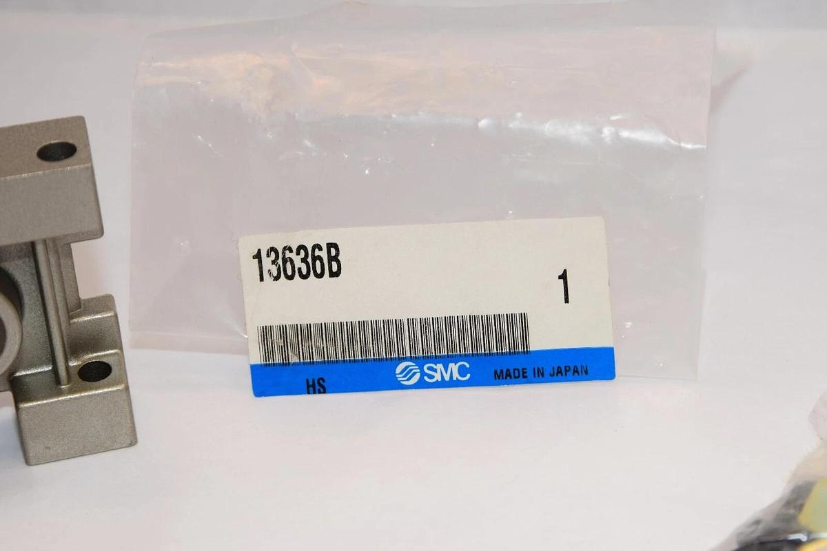 (NEW) SMC 13636B End Plate Assembly