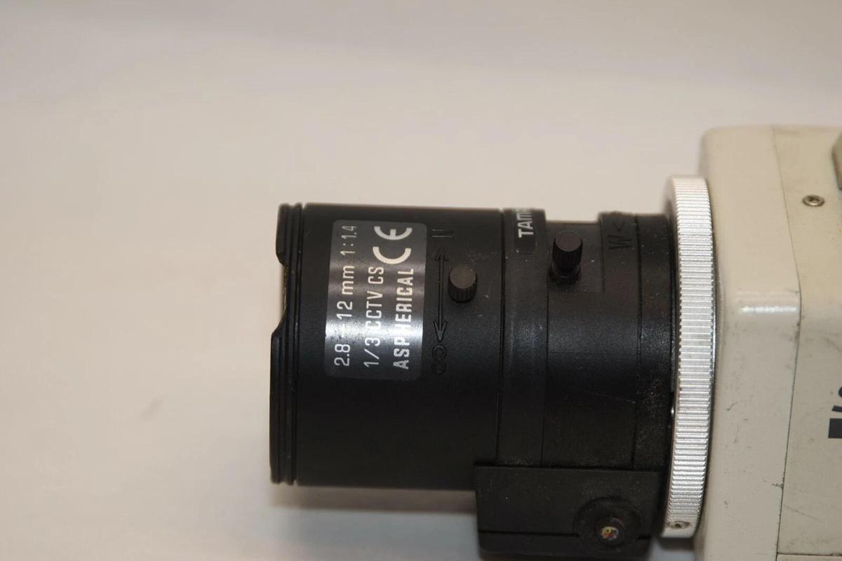 Used SAMSUNG SDC-311 SDC-311NA Digital Color Security Camera W/Tamron 2.8-12mm Lens