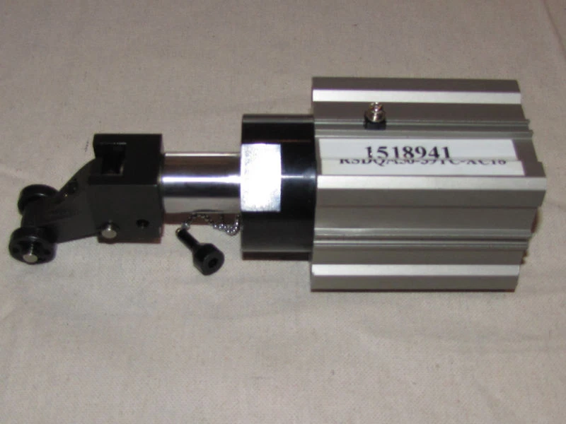 SMC Cylinder RSDQA50-30TC-XC18 RSDQA5030TCXC18 NEW