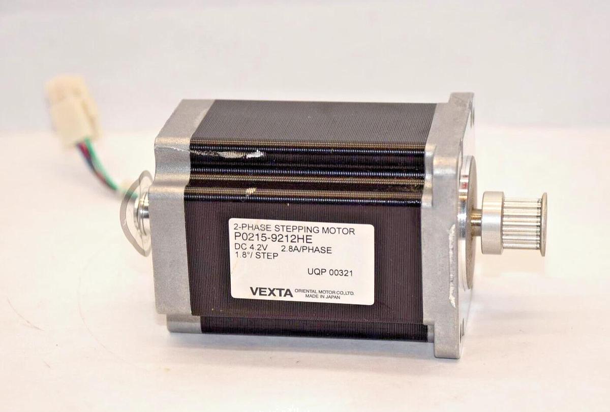 Used VEXTA ORIENTAL P0215-9212HE 2ph 2 phase Stepping Stepper Motor