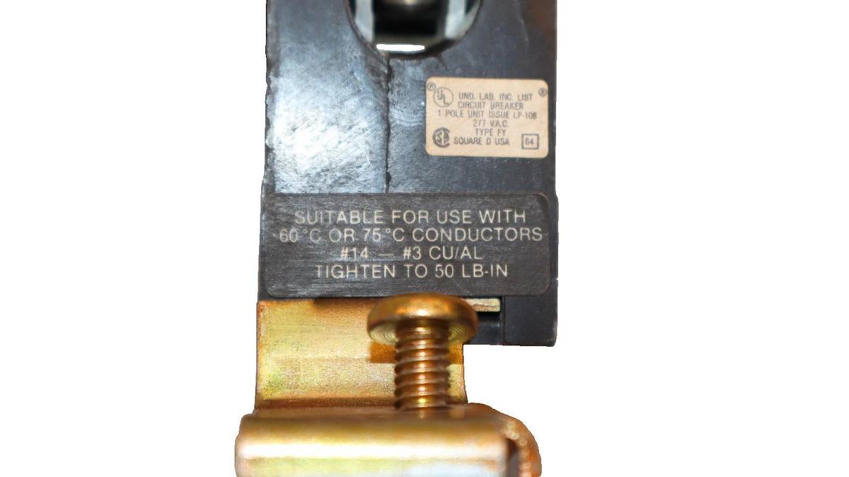 Used (Lot of 2) Square D Circuit Breaker 20A 20 Amp FY14020C 1p 1  Pole