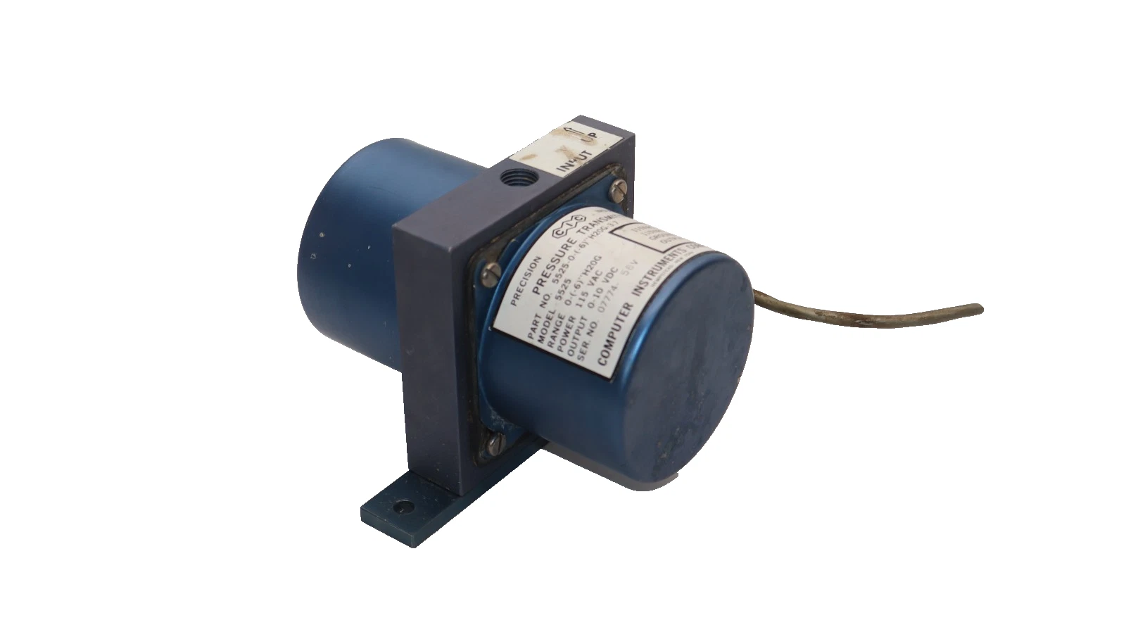Used Computer Instruments Corporation 5525-0-(-6)"H20G-3.7 5525 Pressure Transmitter