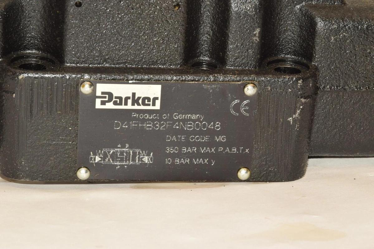 Refurbished PARKER D41FHB32F4NB0048 D1FVE02BCVF0A37 Servo Valve