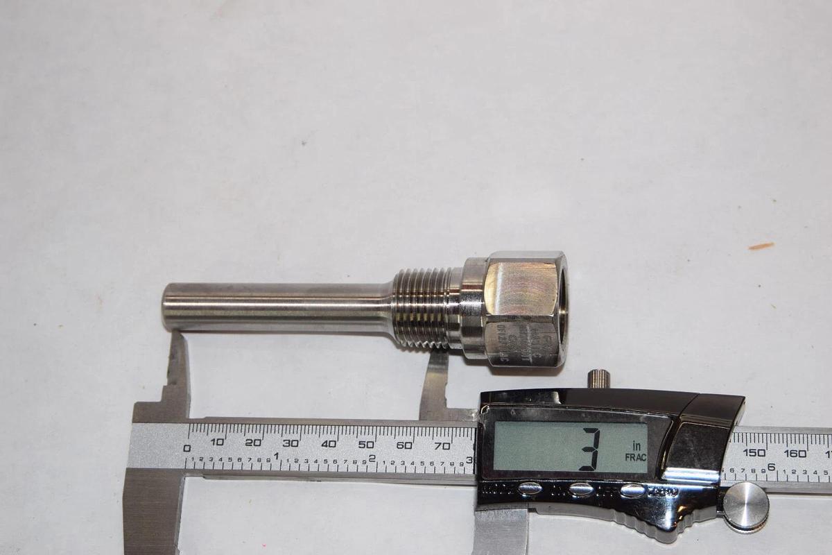 (NEW) SW CONTROLS P12-02625 54C0429 Approx 3" Deep 1/2" NPT ID & OD Thermowell
