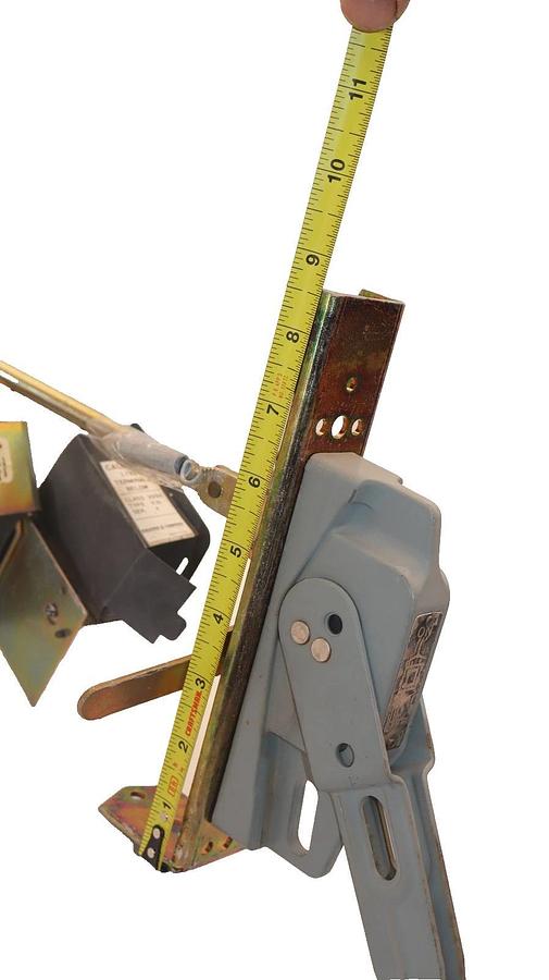 Used SQUARE D 9422RN1 Remote enclosure Disconnect Switch handle for FAL34000 Breaker