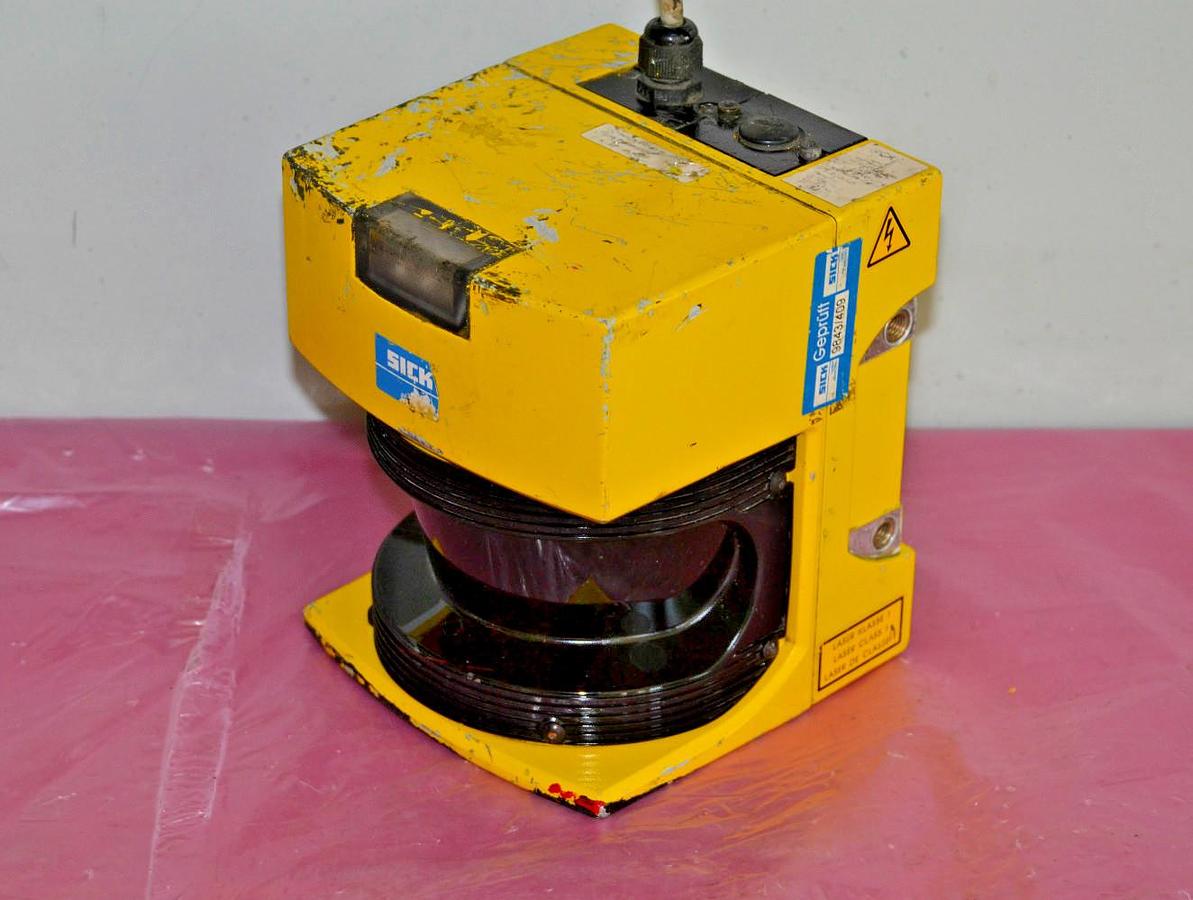 Used SICK PLS101-112 PHOTOELECTRIC LASER SCANNER PLS101112