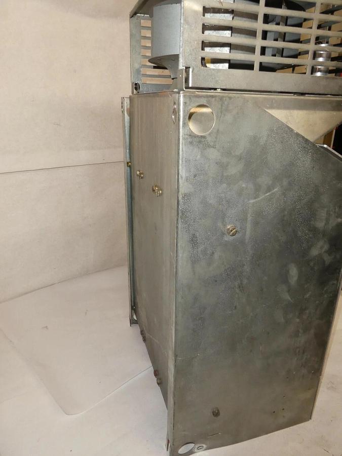 Used Telemecanique ATS23.C30N ALTISTART3 Soft Starter 220 480 Volt 250 HP 300 Amp