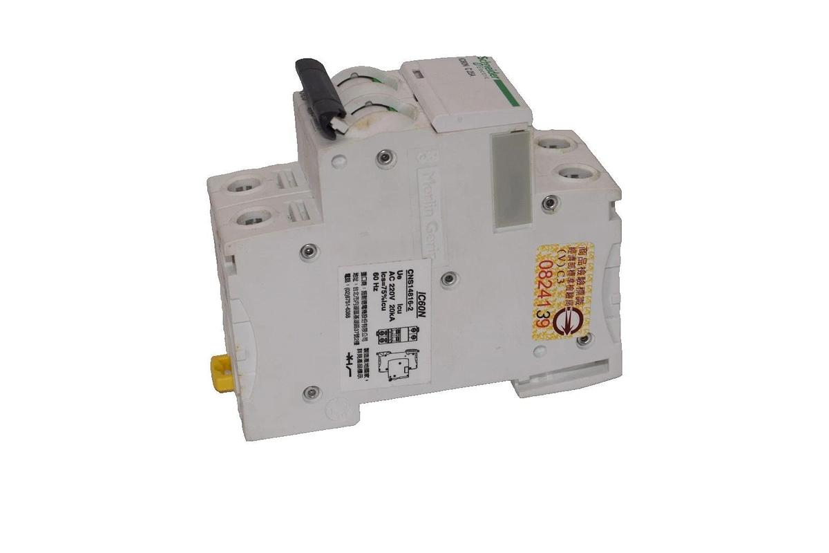 Used SCHNEIDER ELECTIRC iC60N C 25A iC60NC25A 2 Pol 2P 400V Miniature Circuit Breaker