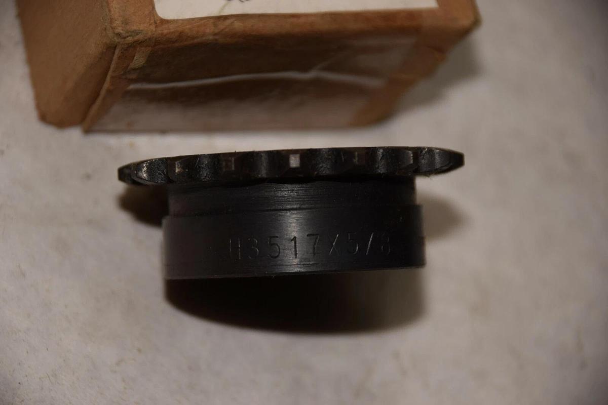 BROWNING H3517x5/8 5/8" BORE 17 TOOTH SPROCKET NEW