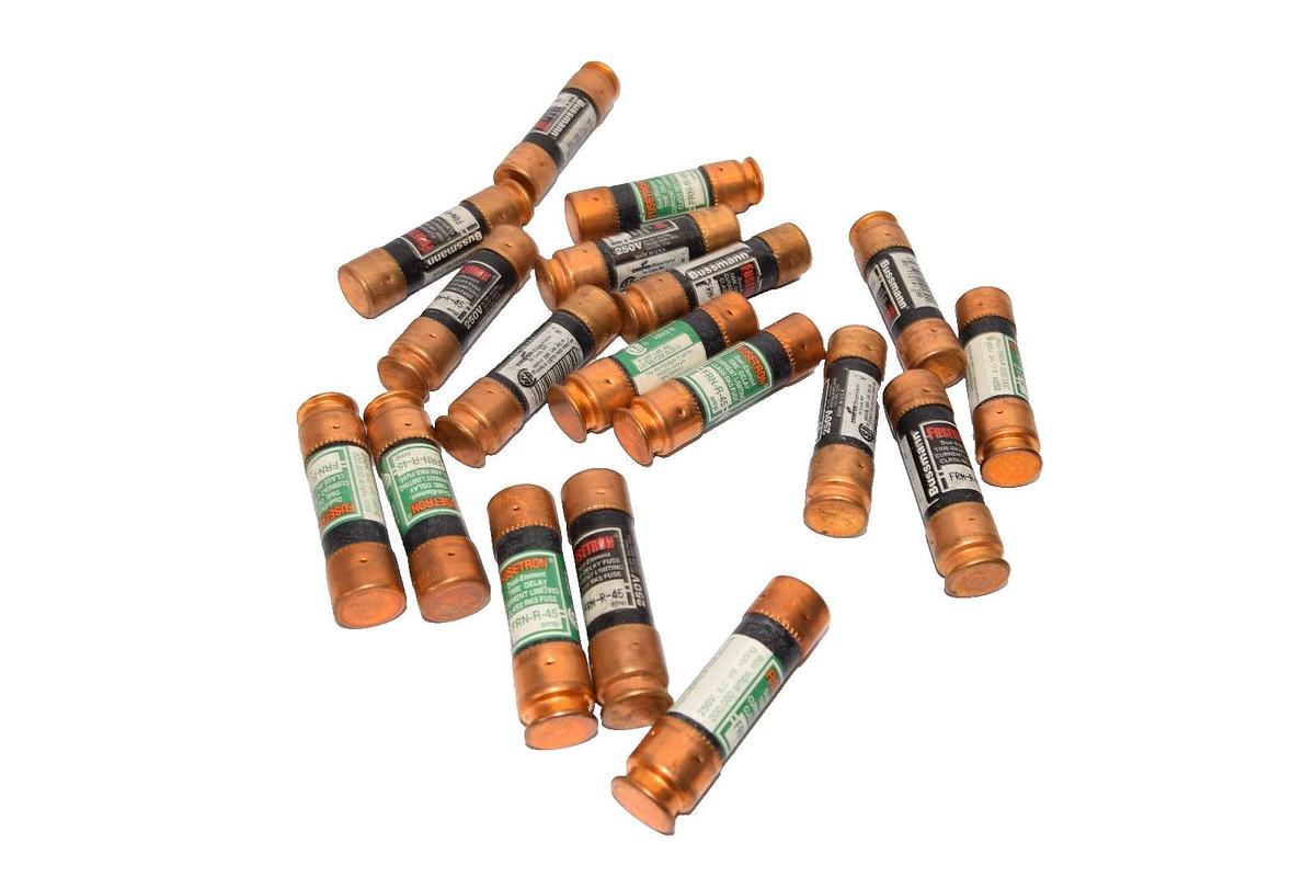 Fusetron FRN-R-45 , FRNR45 , 45A Amp Dual Element Fuse (New - Lot of 18)