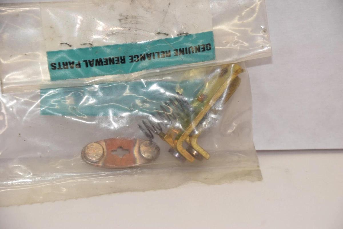 (NEW) RELIANCE ELECTRIC K-201 , K201 Size 1 1 Pole Contact Kit