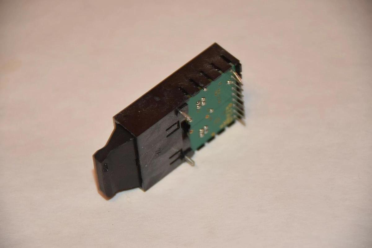 NEW AVAGO AFBR5803Z AFBR 5803Z 1618 FIBER OPTIC TRANSMITTER, RECEIVER