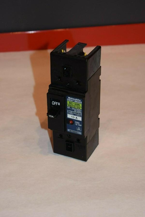 Used MATSUSHITA BC-30N BBC210N 2P 10A CIRCUIT BREAKER