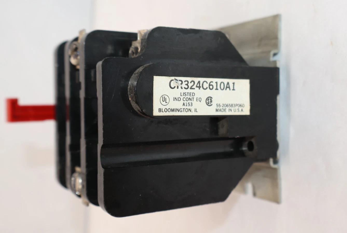 Used GE General Electric Overload Relay CR324C610A1 3P