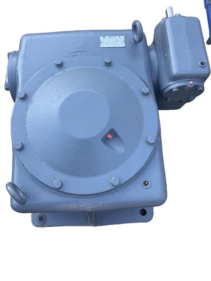 Winsmith Gear Box  11CVD, A 117 82X0S8 Ratio 2209:1 right angle Gearbox TQ 18248