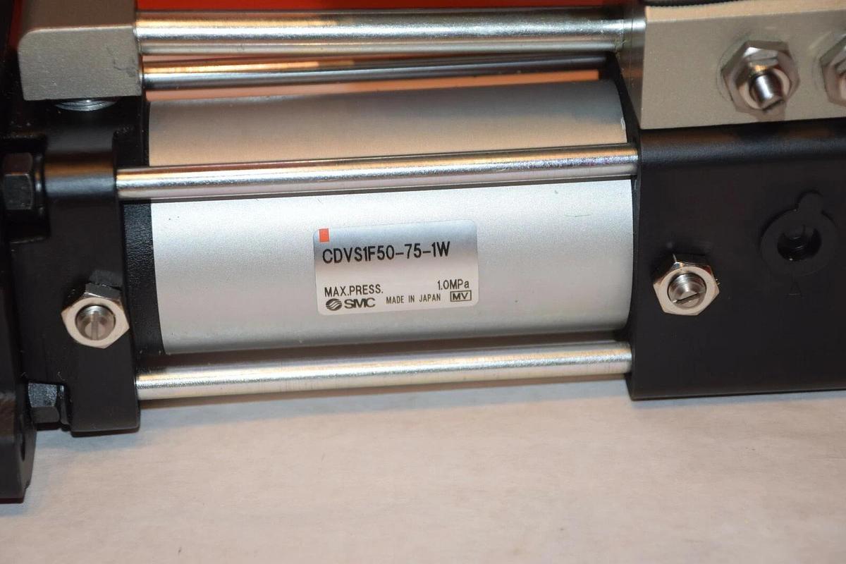 (New) SMC CDVS1F50-75-1W WITH VS4224-001 0-1MPa PNEUMATIC CYLINDER WITH VALVE