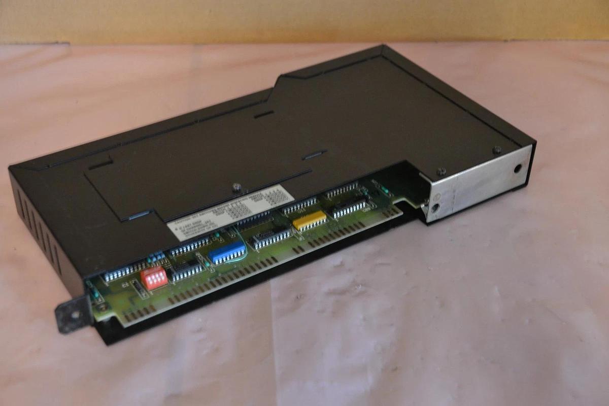 Used SQUARE D SY/MAX 8030 CRM-222R SERIES C/G 30608-550 5VDC REMOTE INTERFACE MODULE