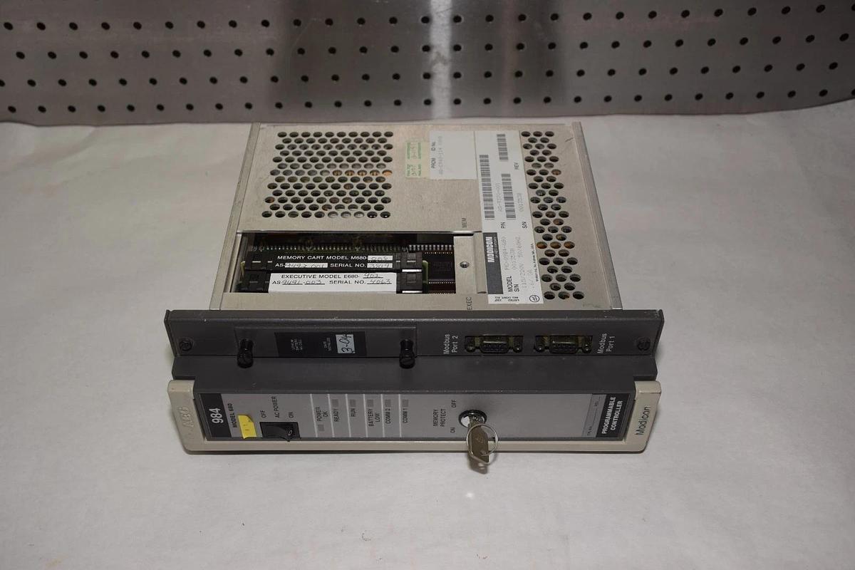 Used Gould PC-0984-680 Controller Module w/ Memory M680-008 mod E680-902 AS-9370-001