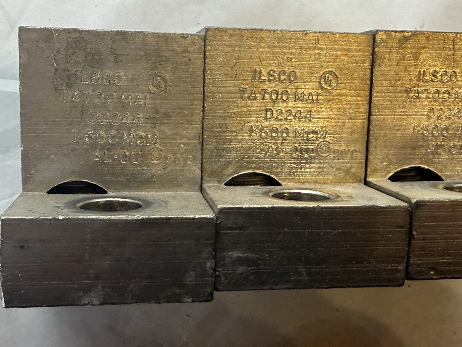 Used (Lot of 3) ILSCO TA700MA1 Breaker Contactor Terminal Lug Block D2244