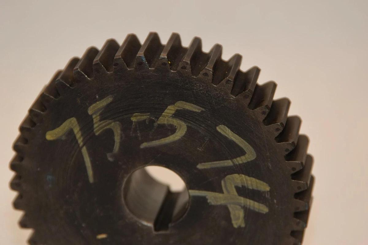 (NEW) 3420 25/32" Bore 3-21/32 osd 42 Tooth Gear