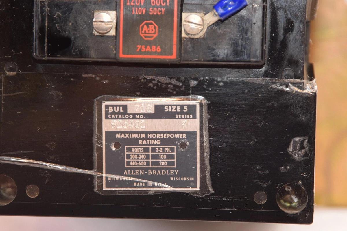 Used ALLEN BRADLEY 712 926401 712-926401 Series K Size 5 120V Coil Starter
