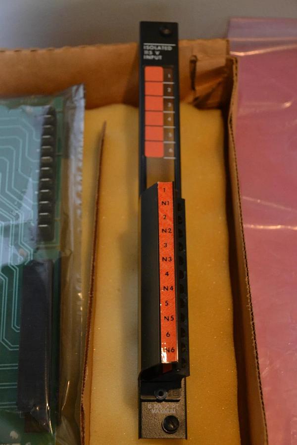 GE FANUC CIRCUIT BOARD CARD IC600 BF810K IC600BF810K 115V 115 V NEW