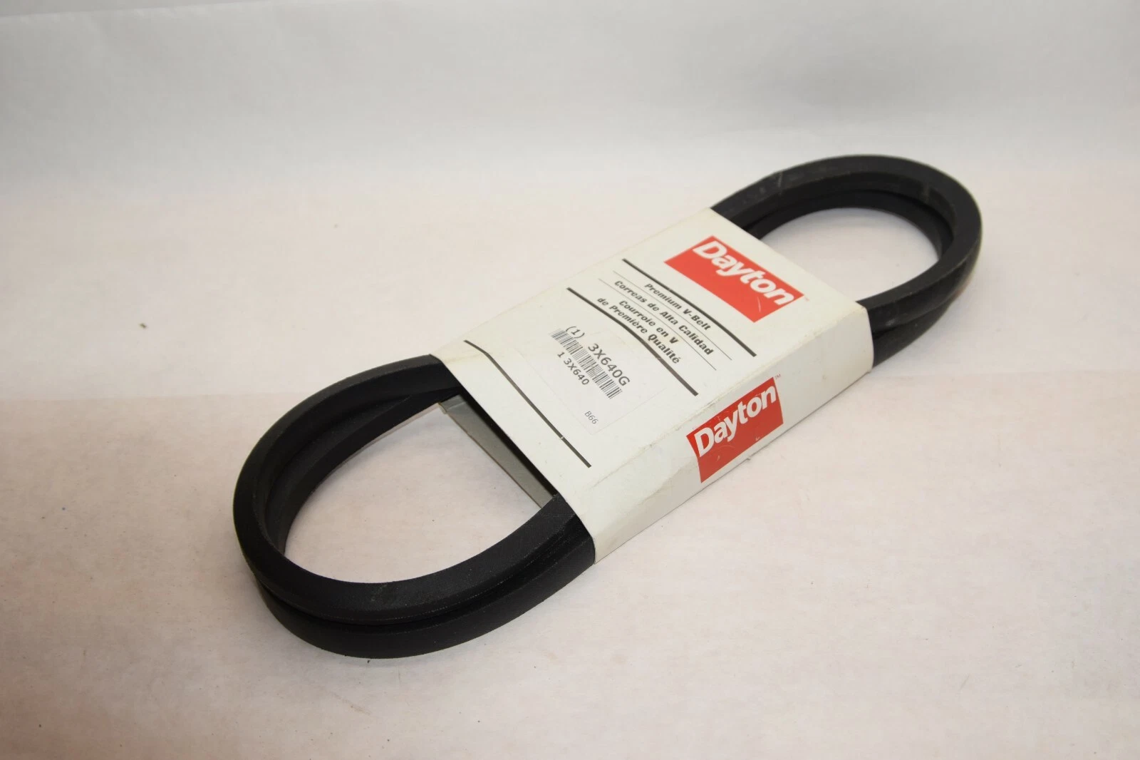 (NEW) DAYTON 3X640G B-66 Premium V-Belt