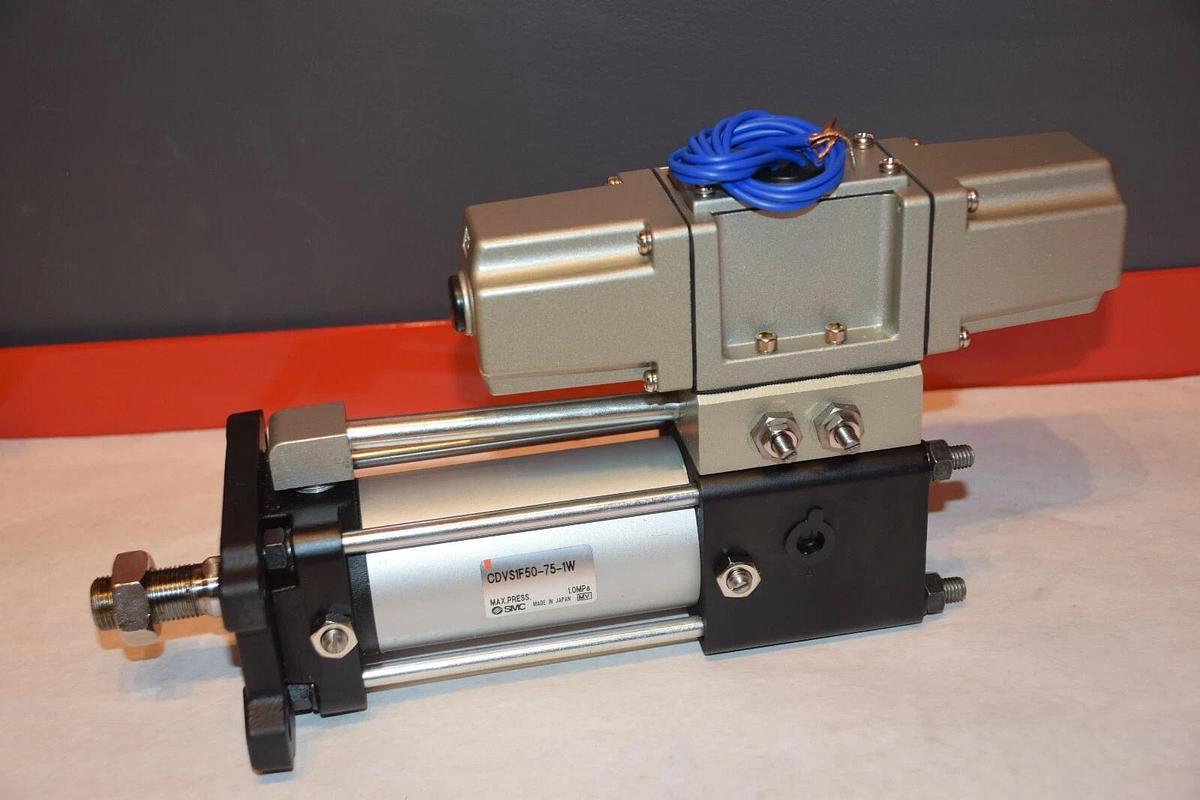 (New) SMC CDVS1F50-75-1W WITH VS4224-001 0-1MPa PNEUMATIC CYLINDER WITH VALVE