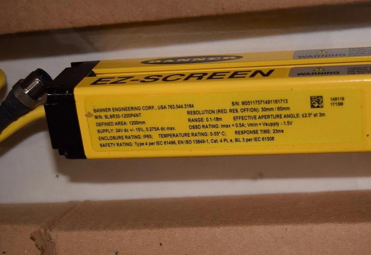 BANNER Light Curtain Set Kit 11921 SLSP30-1200P44NT 30mm Emitter & Receiver NEW