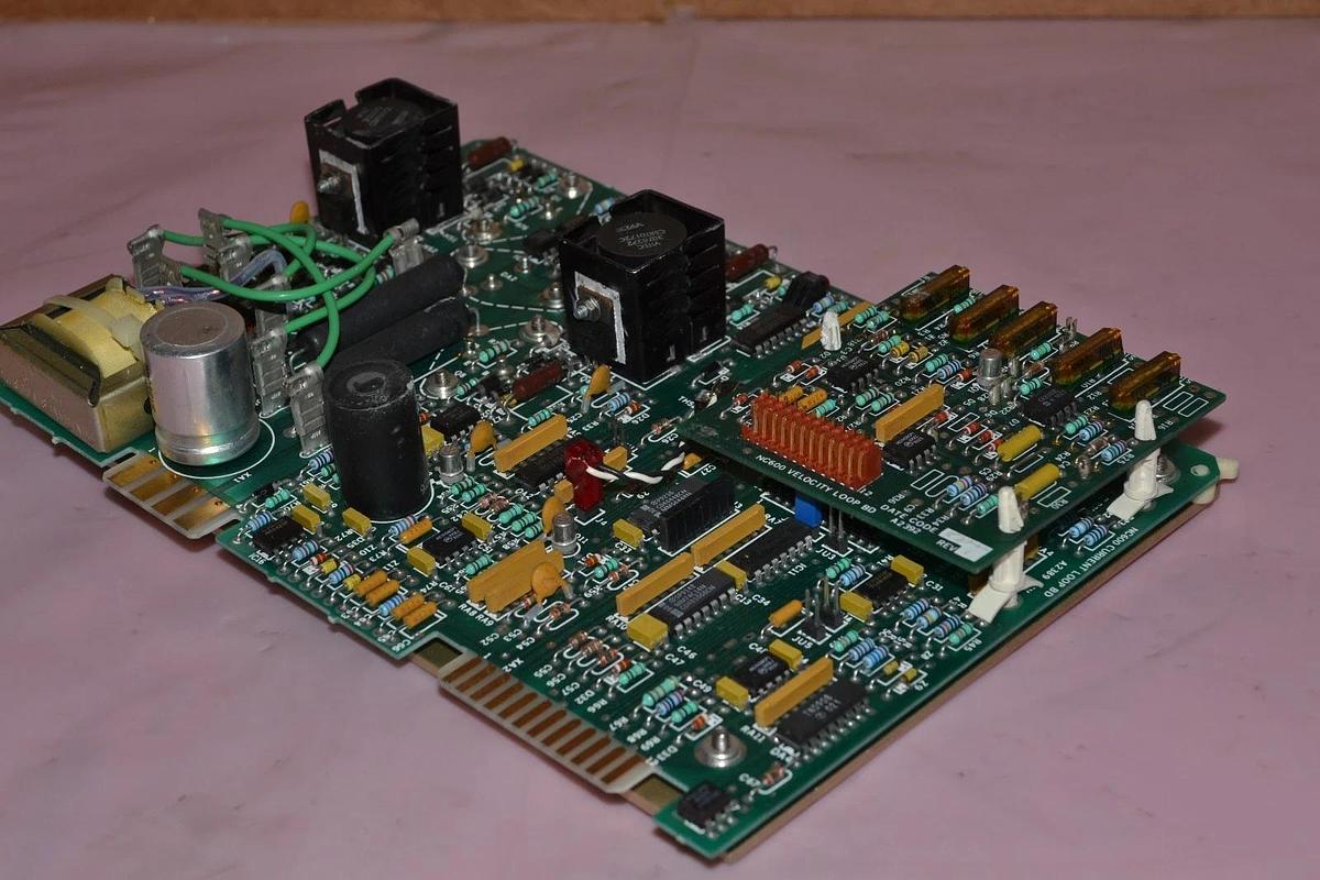 Used CLEVELAND MOTION CONTROL A2391 AS29441193197085 REV F-2 SERVO DRIVE