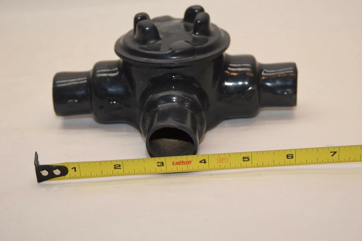 (NEW) PLASTI-BOND Red H2OT 20995-8 GUA 4 3/4" Coated Conduit Outlet Box 4 Way