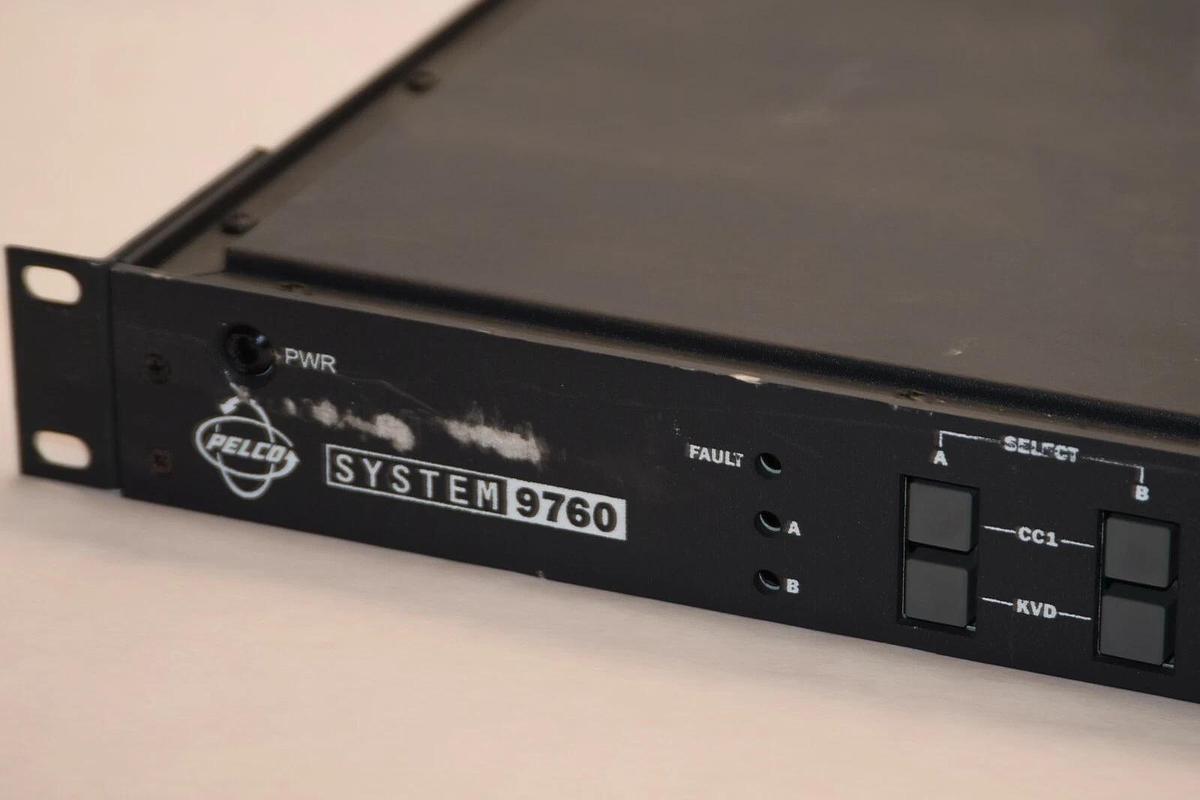 Used PELCO CM9760-CCC System 9760 120-240Vac 50/60Hz Hot Switch