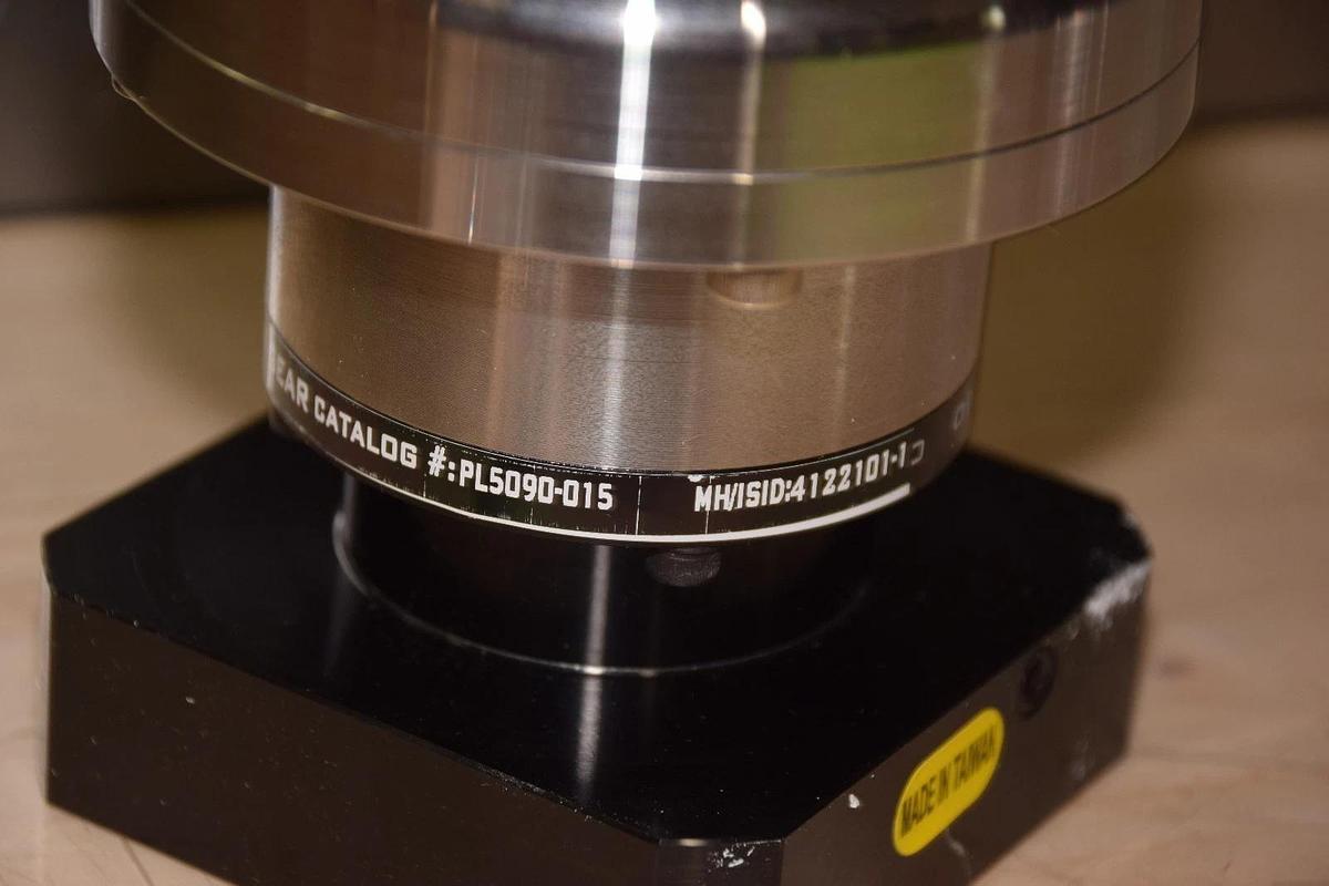 BOSTON GEAR PL5090-015-4122101-16.0 HIGH PRECISION PLANETARY GEARHEAD NEW