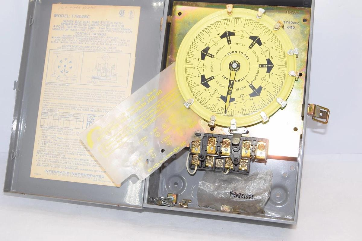 Used INTERMATIC T7802BC Electromechanical 7-Day Dial Timer W/Spring 480Vac 4Pole
