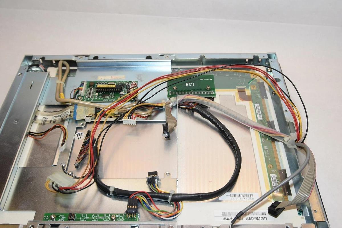 Used ALLEN BRADLEY VersaView 1500P Display Front Cover Screen 95409 D M$44A1511031