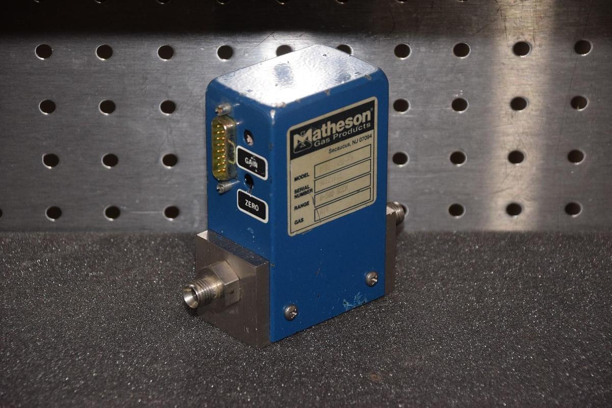 Used MATHESON 8102-1453-FM GAS PRODUCTS MASS FLOW TRANSDUCER 5.00 SLPM 500 ppm CO N2